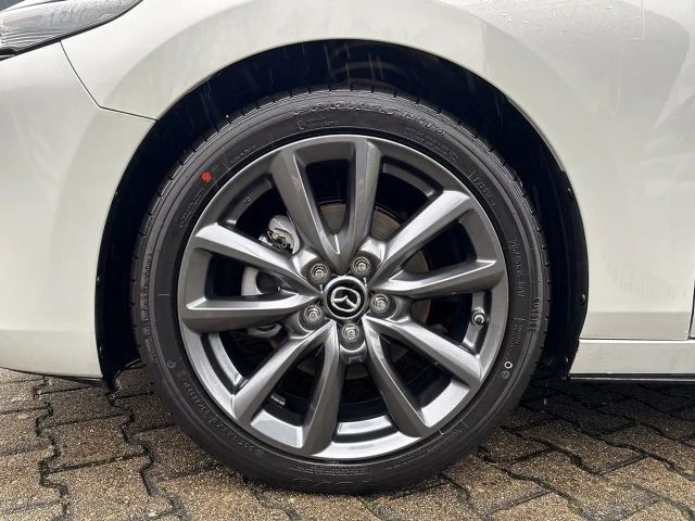 Mazda 3 Exclusive-line