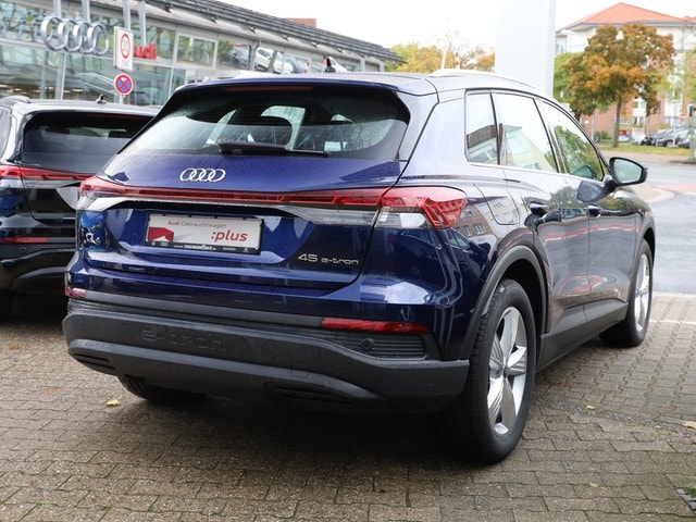 Audi Q4 e-tron SUV 45 e-tron Audi Q4 e-tron