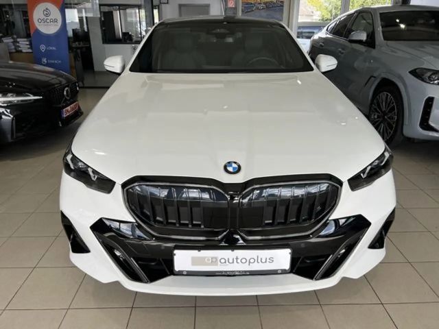 BMW 540 540d M-Sport Sedan xDrive