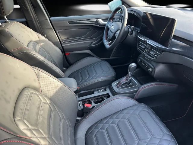 Ford Focus EcoBoost ST Line