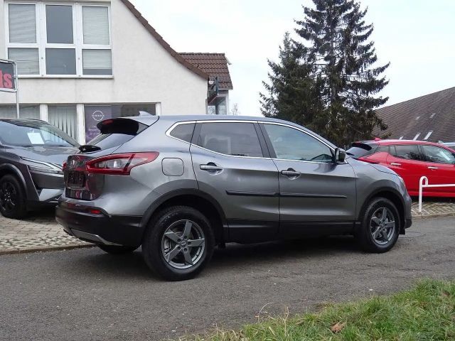 Nissan Qashqai DIG-T N-Connecta