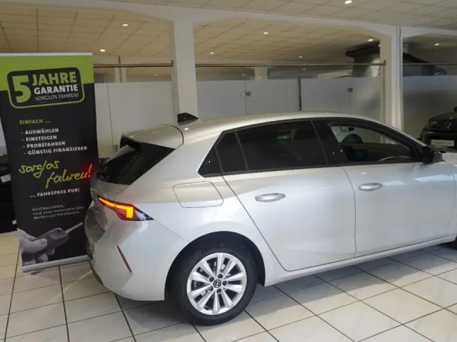 Opel Astra 1.2 Turbo Enjoy Turbo