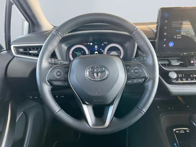 Toyota Corolla Hybride Team D