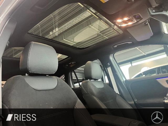 Mercedes-Benz GLA 220 4MATIC GLA 220 d