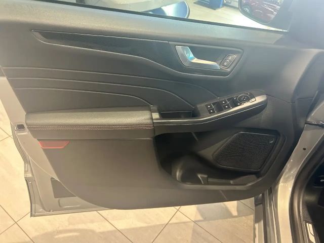 Ford Kuga Plug in Hybrid ST Line X