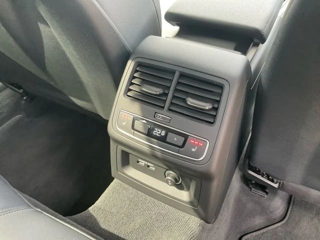 Audi A4 35 TFSI S-Line