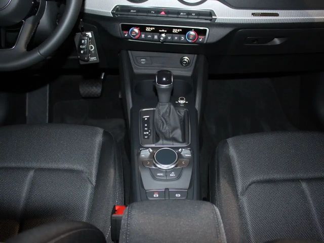 Audi Q2 S-Line S-Tronic