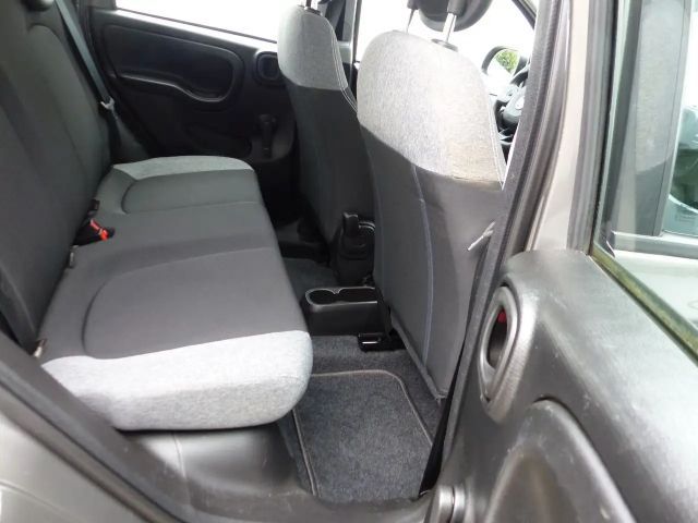 Fiat Panda 1.0 Mild-Hybrid Klimaanlage Bluetooth DAB