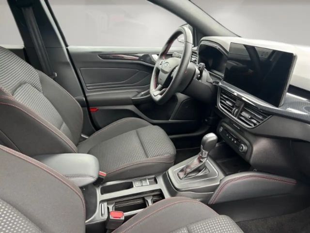 Ford Focus ST Line Wagon