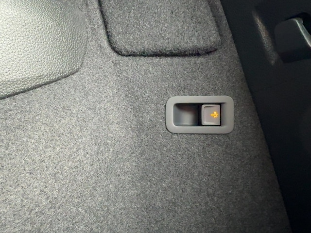 Skoda Karoq DAB+AHK+VIRT+ACC+LED+NAVI+PDC