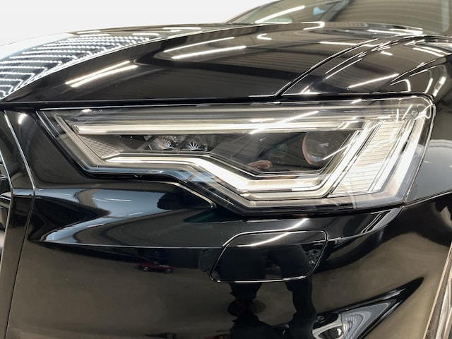 Audi S6 Avant Quattro