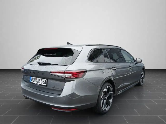 Skoda Superb Combi Sportline iV