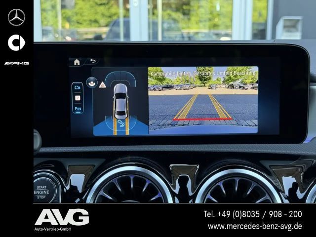 Mercedes-Benz A 200 AMG Line