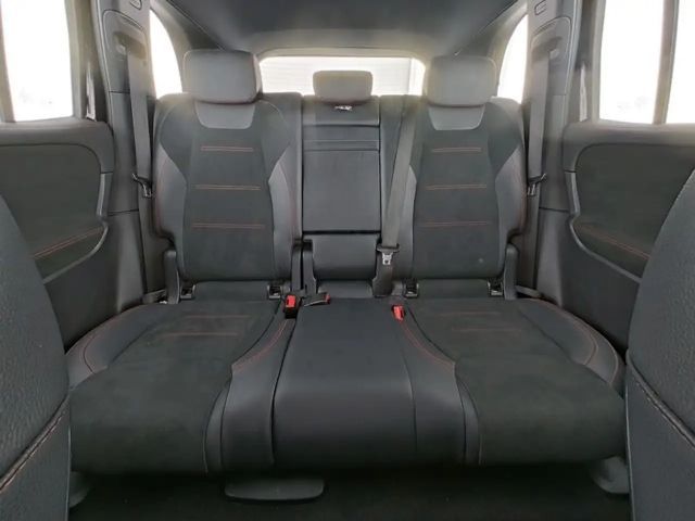 Mercedes-Benz EQB 250 AMG Line