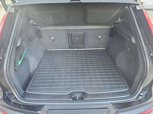 Volvo XC40 Dark Recharge Ultimate