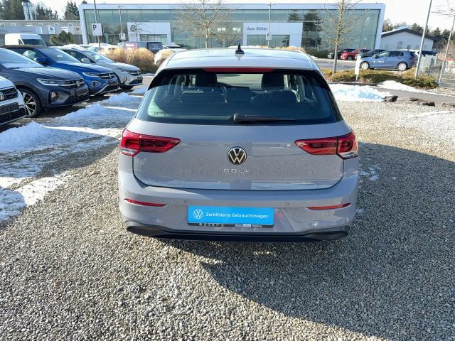Volkswagen Golf Life Sport