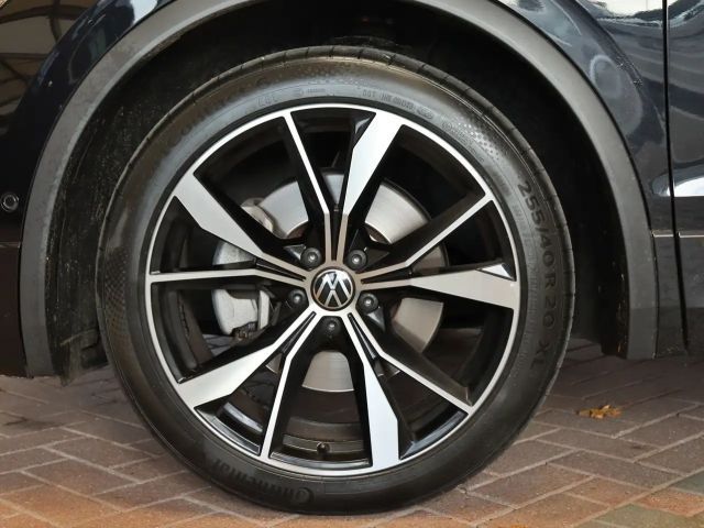 Volkswagen Tiguan 4Motion DSG R-Line