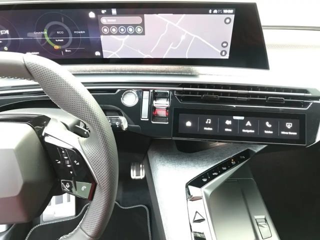 Peugeot E-5008 GT-Line