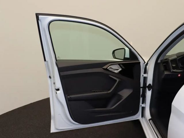 Audi A1 30 TFSI Sportback