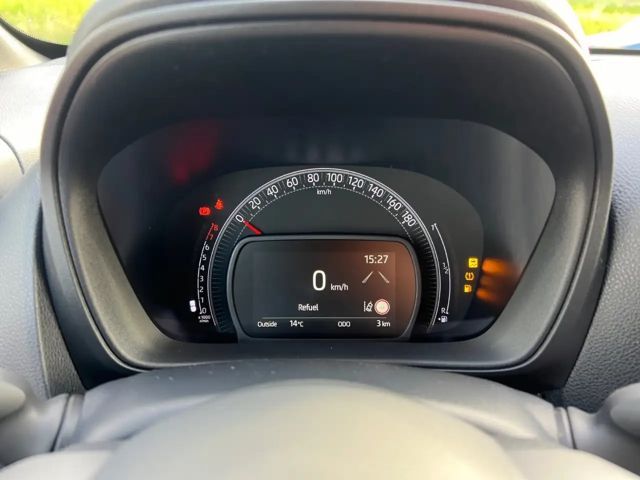 Toyota Aygo X Bi-Tone Hatchback