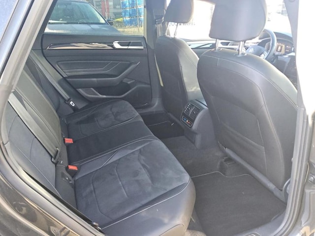 Volkswagen Arteon Shooting Brake 2.0 TDI R-Line