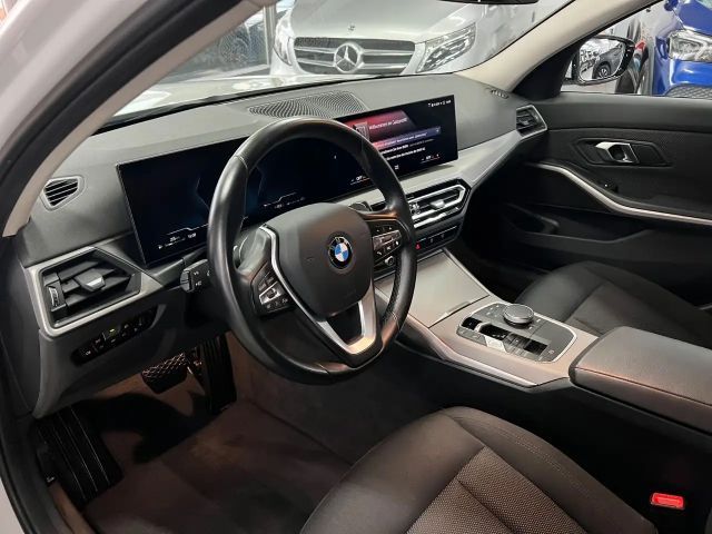 BMW 320 320d Touring xDrive