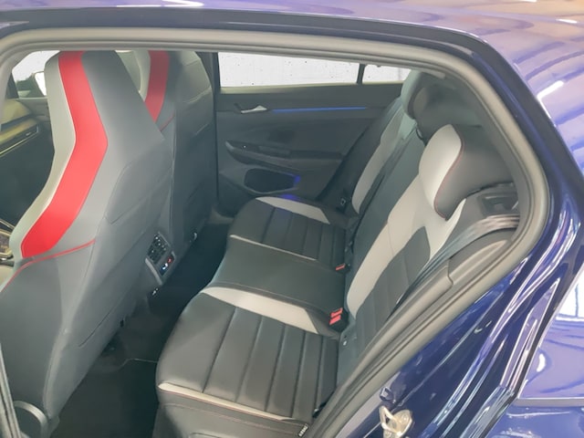 Volkswagen Golf 2.0 TSI Golf VIII