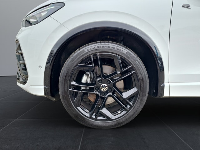 Volkswagen Tiguan 2.0 TDI DSG 4Mo R-Line+AHK+MATRIX+BLACKSTYLE+NAVI+SHZ