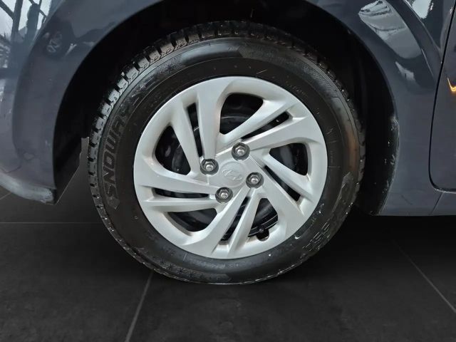 Hyundai i10 i Line Plus 1,0 MT