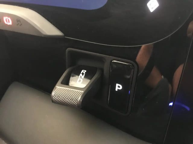 Porsche Taycan 4 Cross Turismo