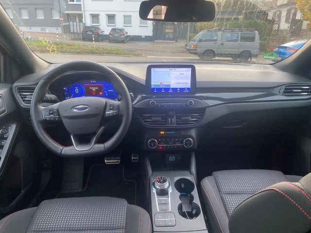 Ford Focus ST Line Wagon