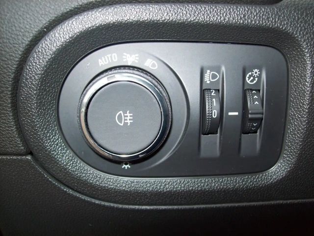 Opel Grandland X 1.2 T LED 360* SHZ LHZ Navi AHK