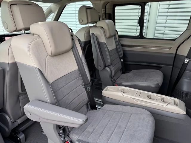 Volkswagen Multivan 2.0 TDI Lang Style T7