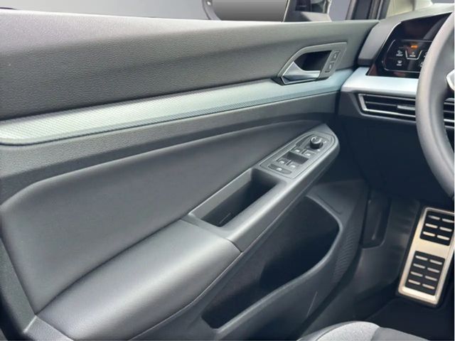 Volkswagen Golf 1.5 eTSI DSG Golf VIII