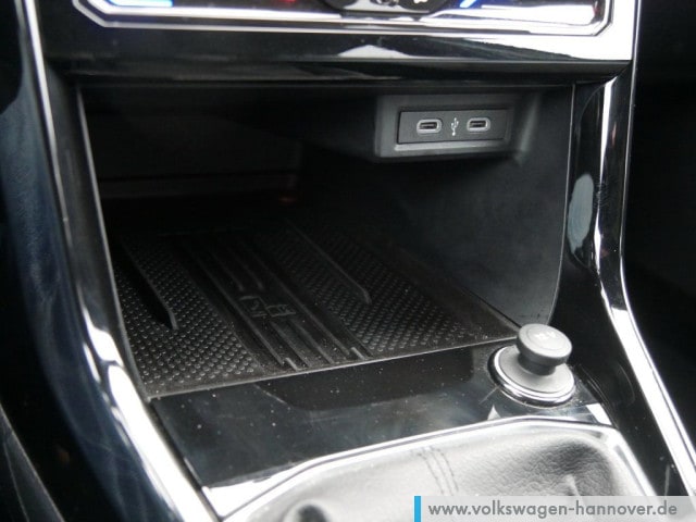 Volkswagen T-Cross 1.0 TSI DSG