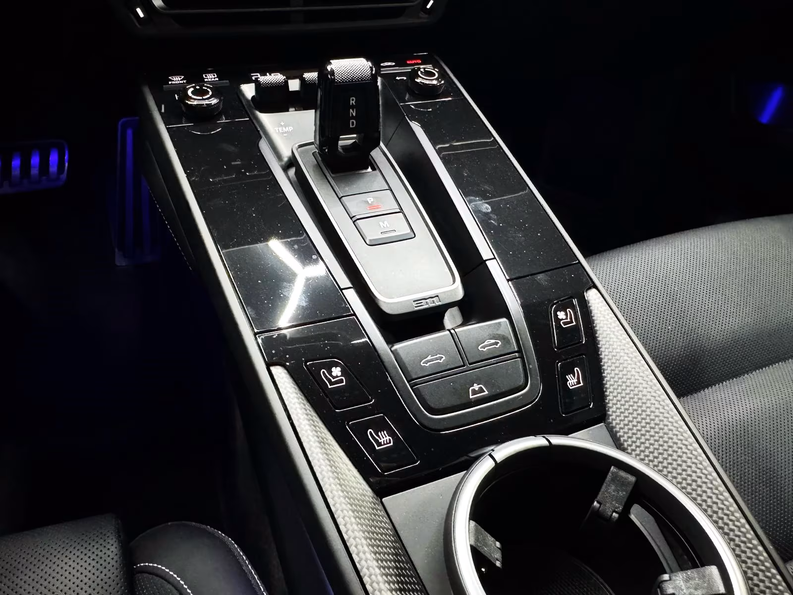 Porsche 911 4 992 Cabriolet Carrera GTS