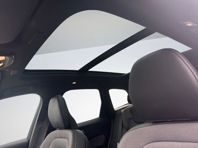 Volvo XC60 AWD Plus T6