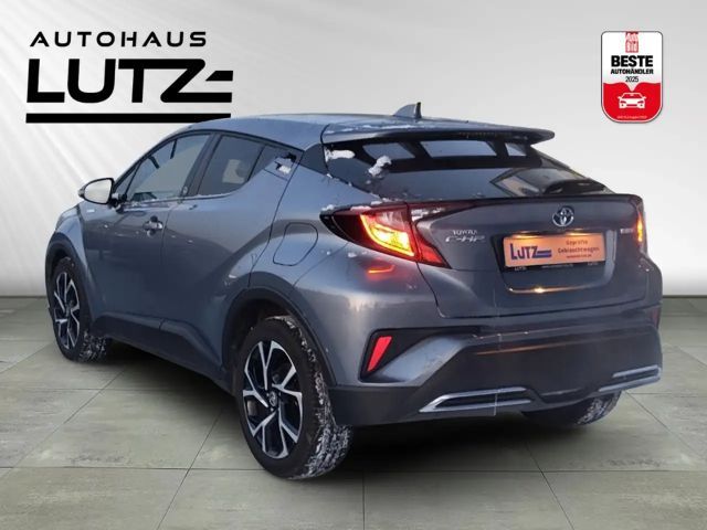 Toyota C-HR Hybride Team D