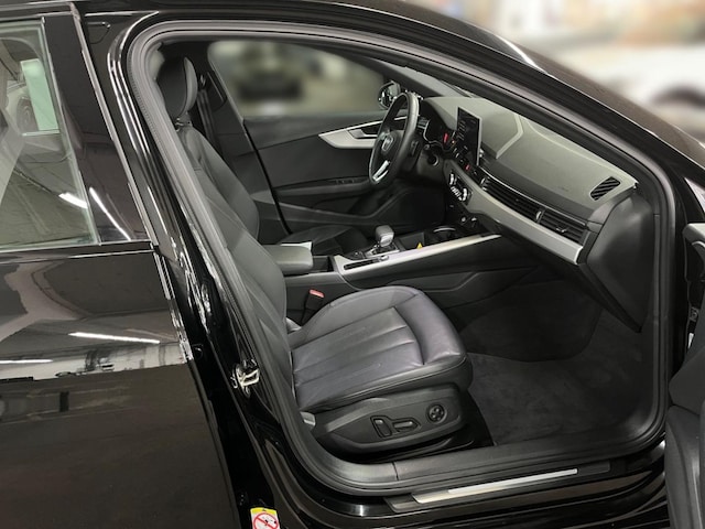 Audi A4 35 TFSI Avant S-Tronic