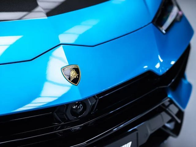 Lamborghini Urus Performante