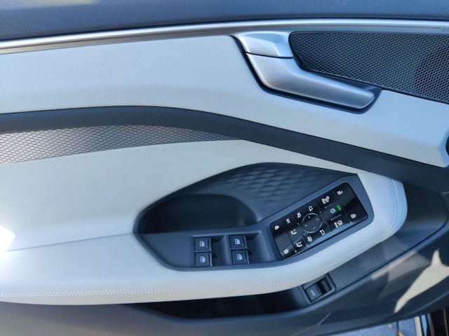 Audi A6 e-tron Quattro