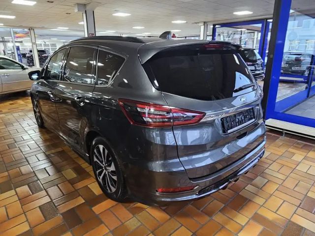Ford S-Max ST Line