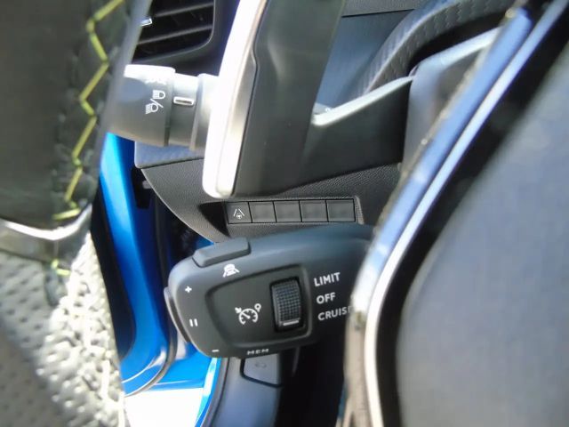 Peugeot 208 GT-Line Hybrid