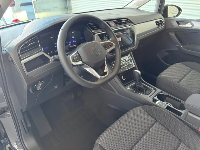 Volkswagen Touran DSG