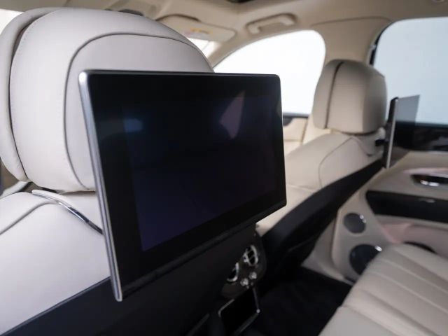 Bentley Bentayga Speed / Akrapovic Titan Auspuffanlage