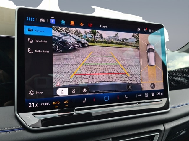 Volkswagen Tiguan 2..0 TDI DSG R-Line+BLACKSTYLE+AHK+STANDHEIZ+WR+NAVI+MATRIX