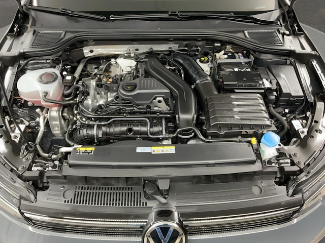 Volkswagen Golf 1.5 TSI Golf VIII