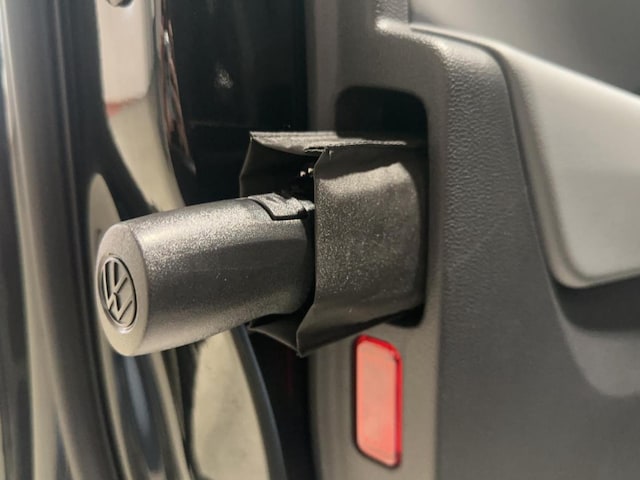 Volkswagen Passat 1.5 eTSI Business DSG