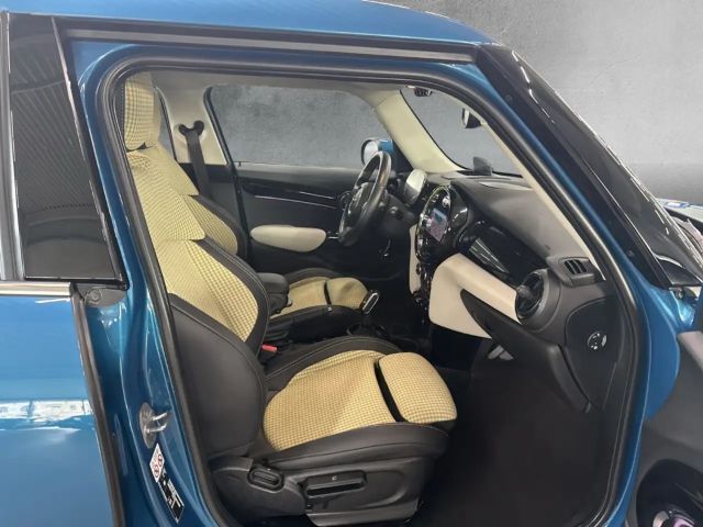 MINI One Classic Trim