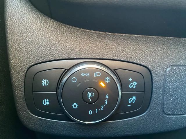 Ford Puma EcoBoost Titanium